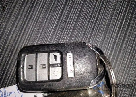 2017 Honda Pilot Ex-L z USA, uszkodzony, nr VIN 5FNYF6H52HB062114